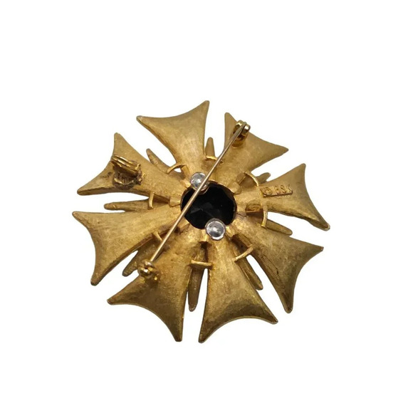 BSK Smokey Stone Textured Maltese Cross Flower Brooch Pin Gold Tone Vintage - Picture 4 of 6